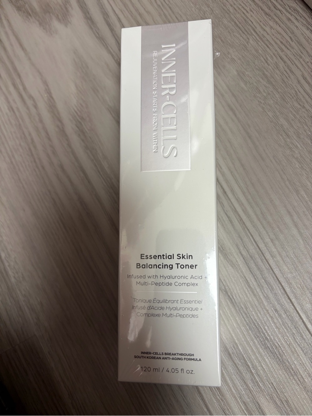 Inner-Cells Essential Skin Balancing Toner — White